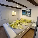 Insel شقة ريشِناو